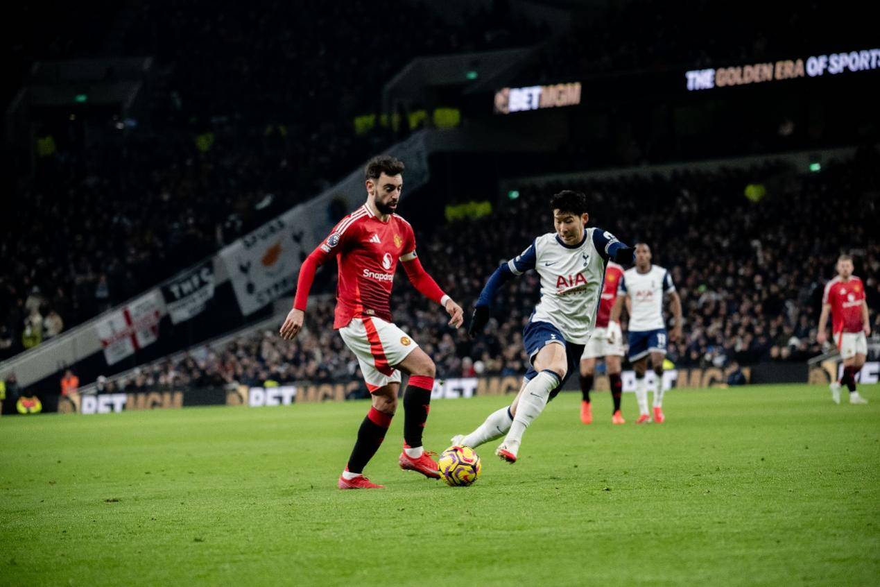 华体会体育-包含曼联轻取热刺，贝尔梅开二度欧联杯的词条  第1张