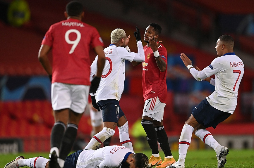 华体会下载-关于曼联力克热刺，梅西乌龙送礼法甲的信息  第1张